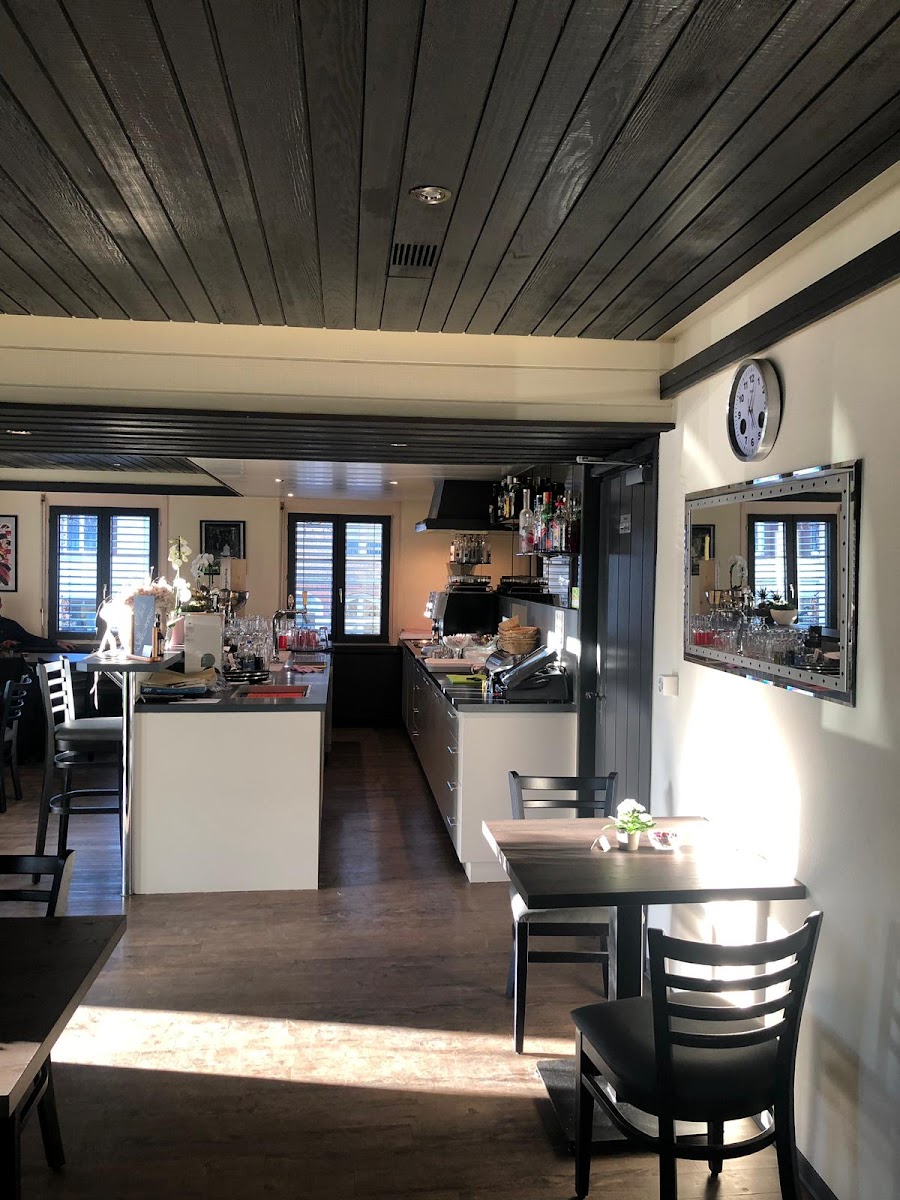 Restaurant Avola - Gasthaus Bahnhof Sirnach